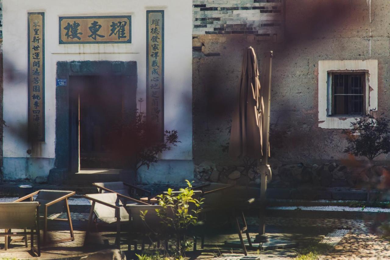 Tsingpu Tulou Retreat Hotel Zhangzhou ภายนอก รูปภาพ